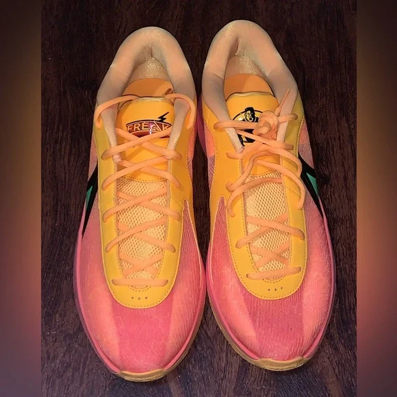 Nike size 13 - Picture 6 of 12